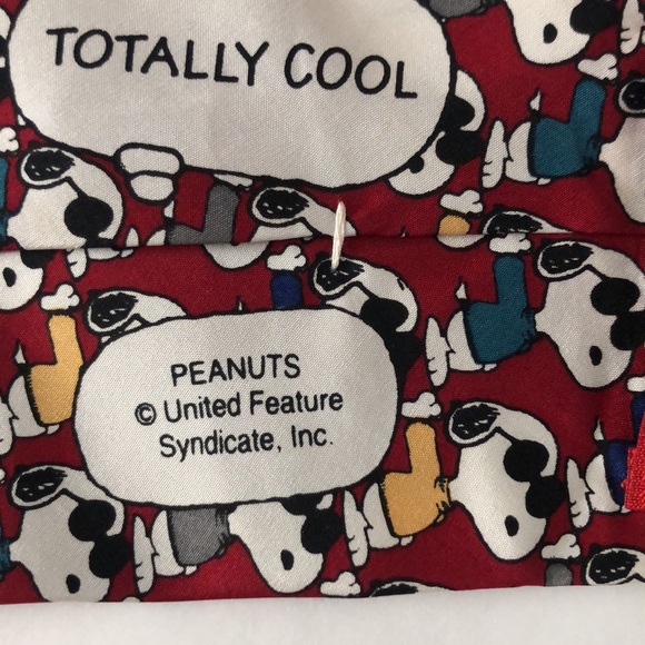 Peanuts Snoopy “Totally Cool” Joe Cool 100% Silk Tie  Made in USA - Picture 2 of 4